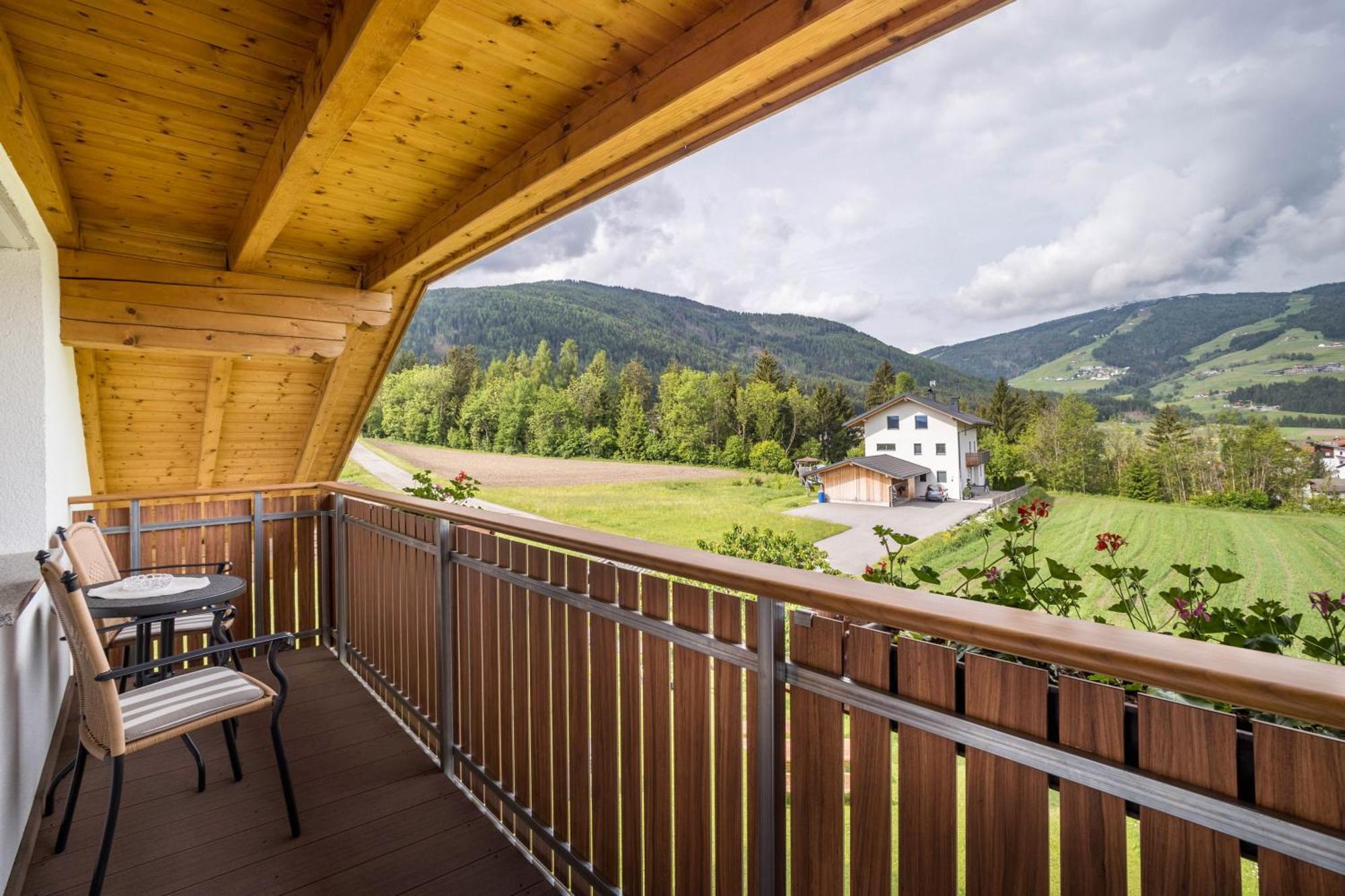 Oberhoelzlhof Valdaora di Sopra Eksteriør billede